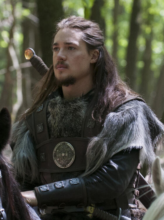 lysanthir riessen midnight court first-in-command